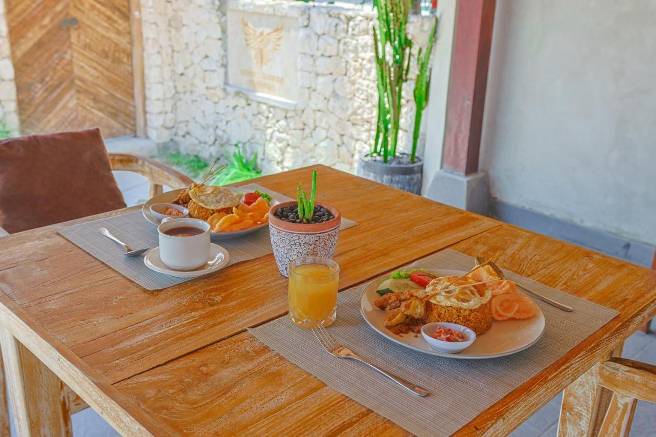 Golden Garuda Cottages Polilit 外观 照片